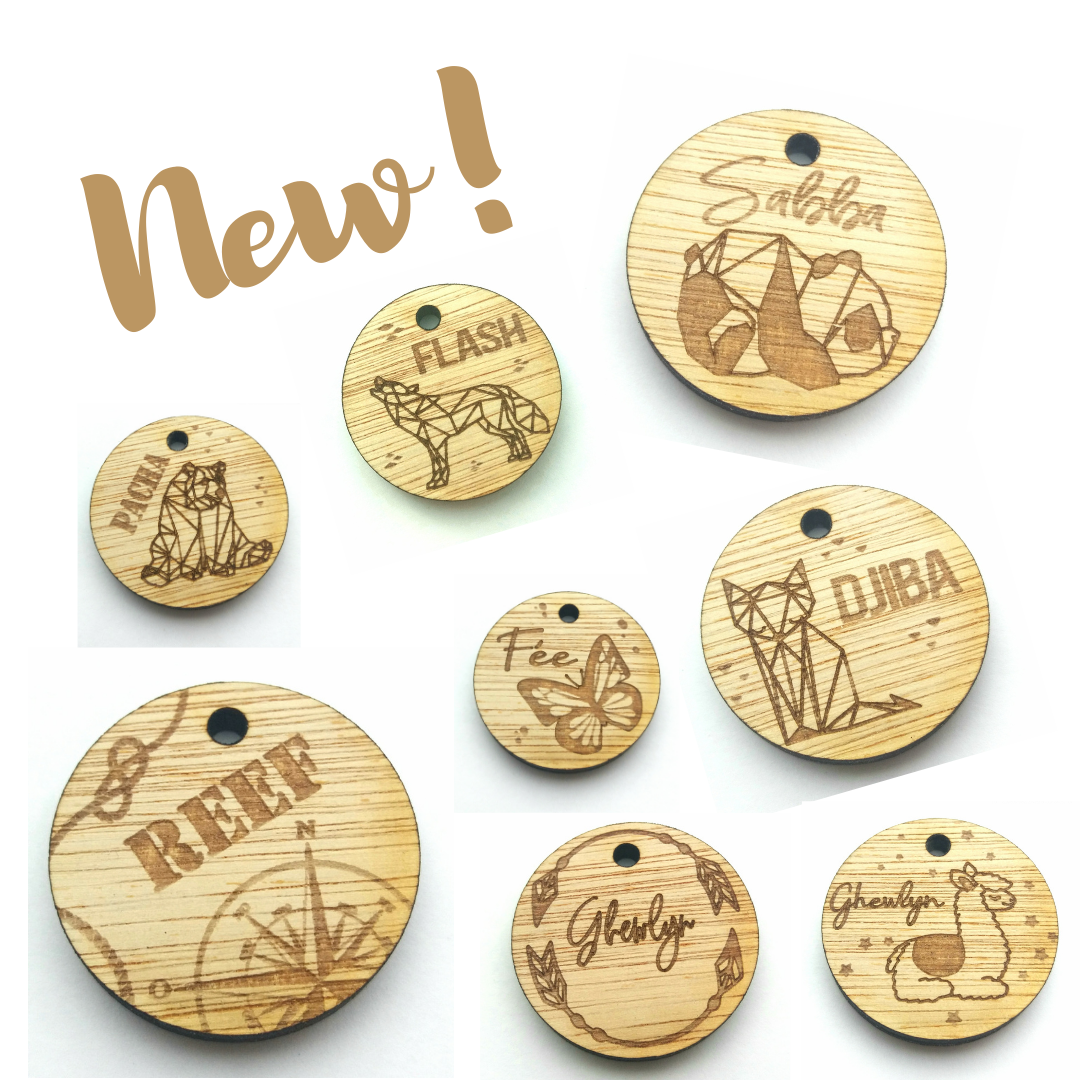 Deux médaillons en bois pour animaux